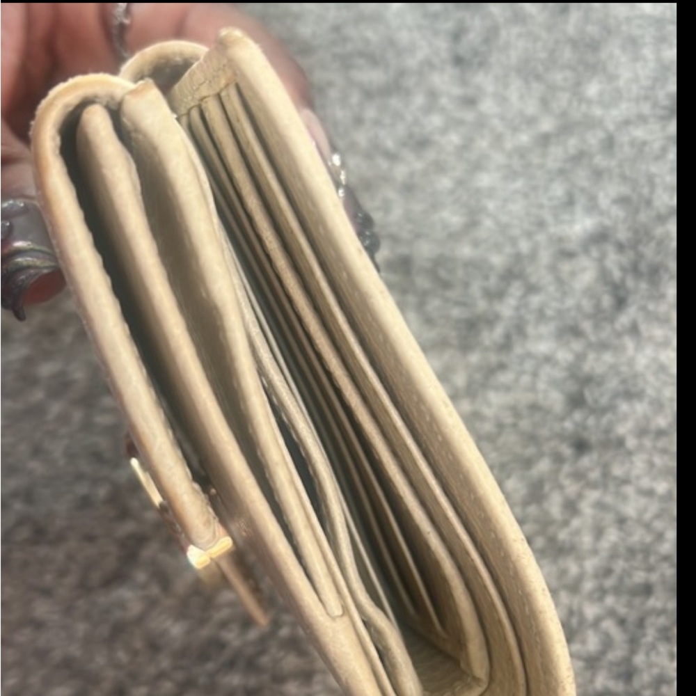 Gucci Interlocking Gg Wallet With The Box - image 3